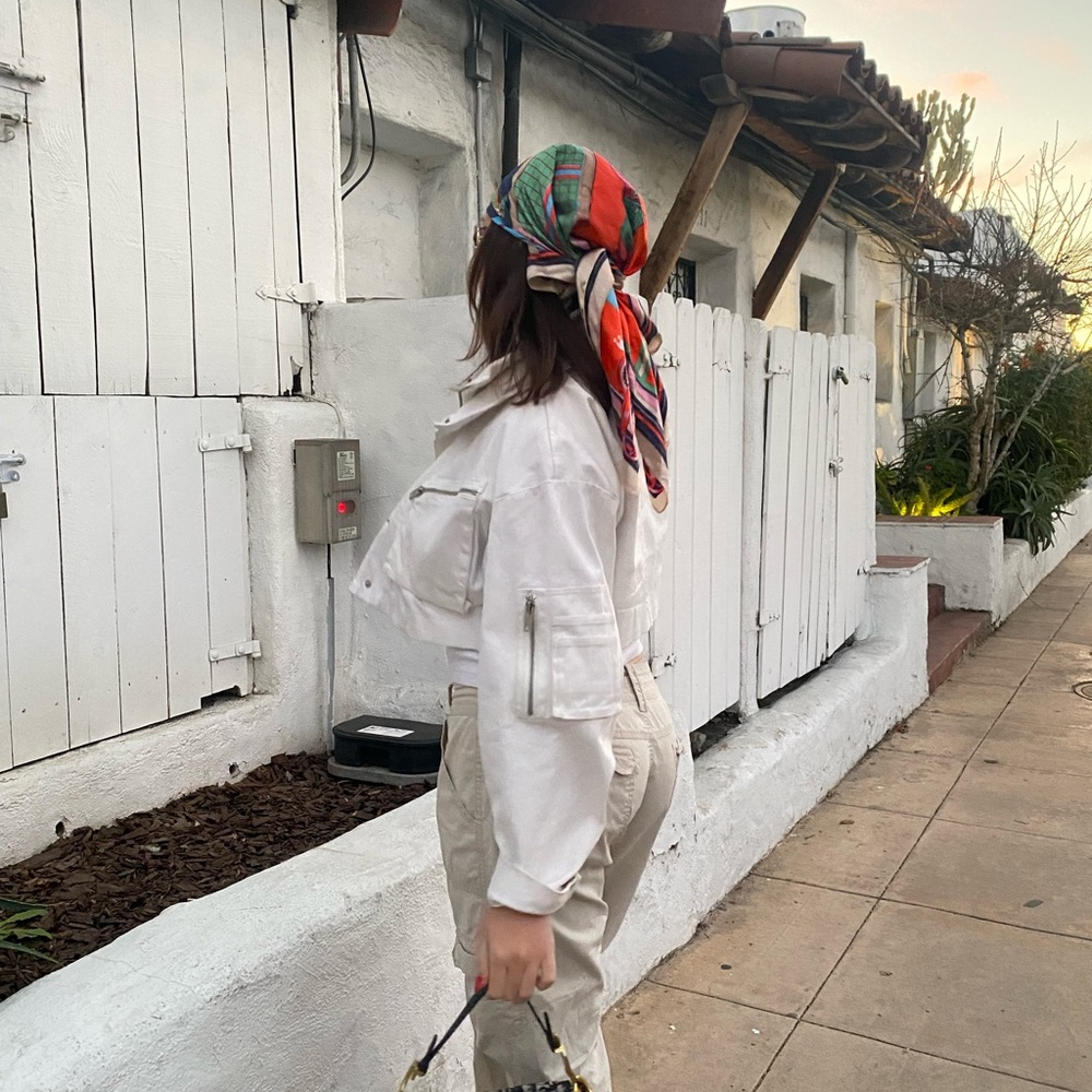 Meet your Posher, Mady